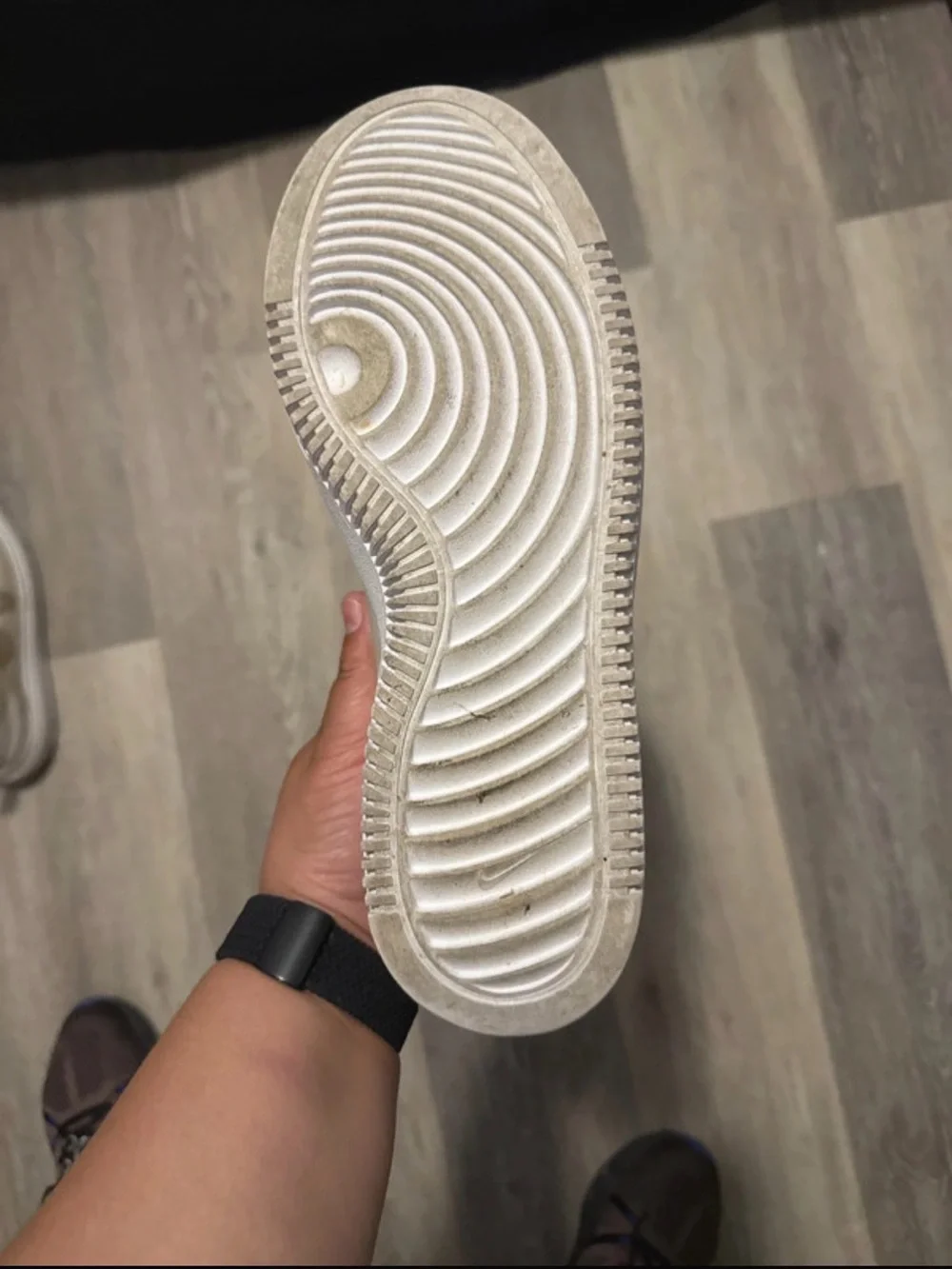 Nike Women’s Beige Low-Top Sneakers